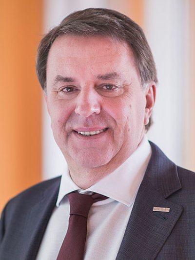 Porträt Wolfgang Ecker